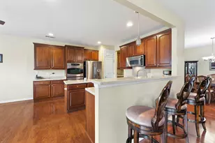 609 Tuscan View, Elgin, IL 60124 - Photo 11