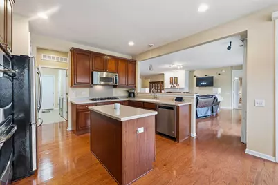 609 Tuscan View, Elgin, IL 60124 - Photo 13
