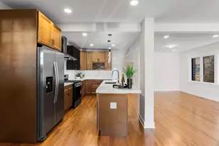 4256 N Monitor Ave, Chicago, IL 60634 - Photo 9