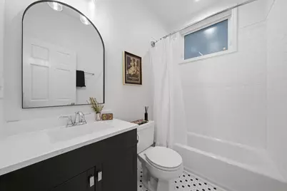 2221 N Hoyne Avenue #1, Chicago, IL 60647 - Photo 25
