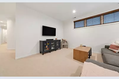 2221 N Hoyne Avenue #1, Chicago, IL 60647 - Photo 19