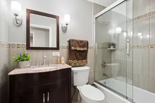 9121 Harlem Ave, Morton Grove, IL 60053 - Photo 11