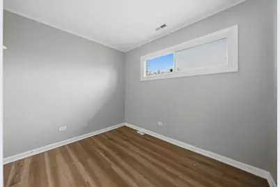 16353 Sawyer Avenue, Markham, IL 60428 - Photo 17