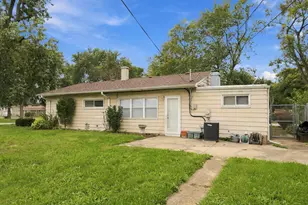 16353 Sawyer Ave, Markham, IL 60428 - Photo 3