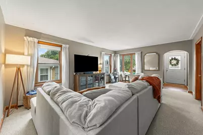 1207 Oregon Street, Joliet, IL 60435 - Photo 5