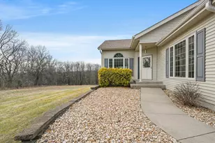9A184 Cottonwood Ct, Apple River, IL 61001 - Photo 5