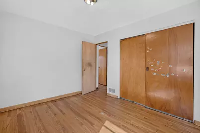 24 S Reed Street, Joliet, IL 60436 - Photo 5