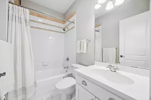 753 Wilson Ln, Hinsdale, IL 60521 - Photo 23