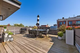 822 N Marshfield Ave, Chicago, IL 60622 - Photo 23