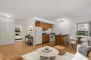 4970 N Marine Dr, Chicago, IL 60640 - Photo 3