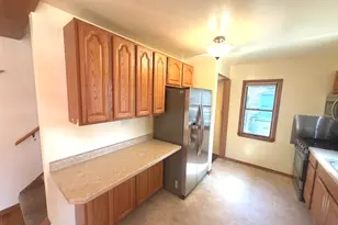 479 S Winfield Ave, Kankakee, IL 60901 - Photo 9