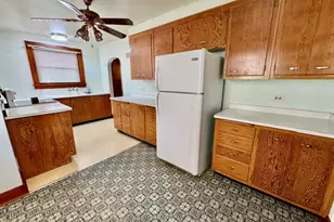 409 Oak St, Cedar Point, IL 61316 - Photo 7