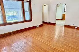 409 Oak St, Cedar Point, IL 61316 - Photo 3