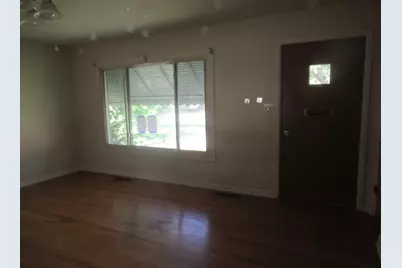 209 N William Street, Mount Prospect, IL 60056 - Photo 3