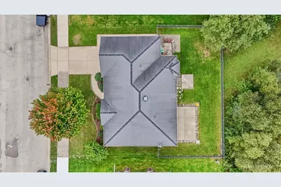 585 Mildred Drive, Marengo, IL 60152 - Photo 5