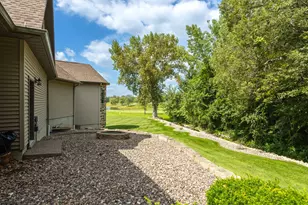 10 Bay Hill Dr, Coal Valley, IL 61240 - Photo 63