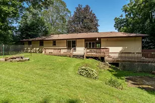 5094 Safford Blvd, Rockford, IL 61101 - Photo 3