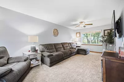 1419 Chestnut Court, Yorkville, IL 60560 - Photo 11