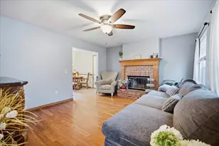 1419 Chestnut Ct, Yorkville, IL 60560 - Photo 9
