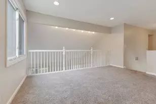 5224 Arlington Cir, Hanover Park, IL 60133 - Photo 17