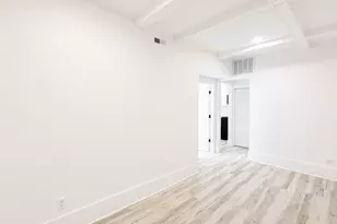 4347 W Irving Park Rd, Chicago, IL 60641 - Photo 7