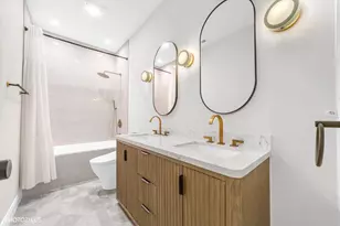 2321 W Belden Ave, Chicago, IL 60647 - Photo 23
