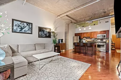 360 W Illinois Street #4E, Chicago, IL 60654 - Photo 9