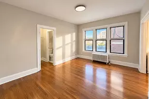 823 W Buena Ave, Chicago, IL 60613 - Photo 3