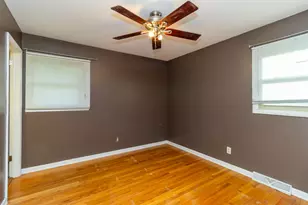 303 Hough Dr, Machesney Park, IL 61115 - Photo 17