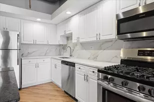 616 W Fulton St, Chicago, IL 60661 - Photo 11