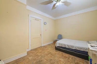 2343 N Parkside Avenue, Chicago, IL 60639 - Photo 13