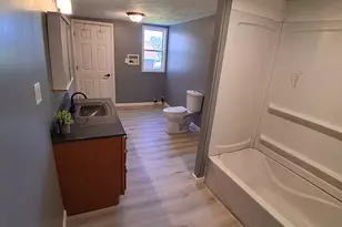 304 SE 3rd Ave, Galva, IL 61434 - Photo 23