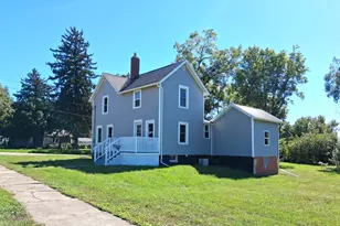 304 SE 3rd Ave, Galva, IL 61434 - Photo 5