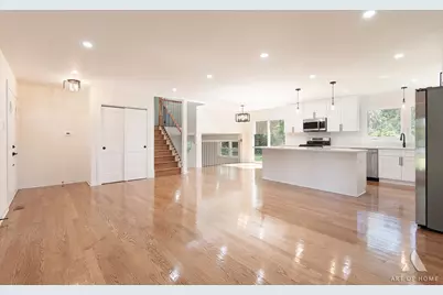 11226 S Deerpath Lane, Palos Hills, IL 60465 - Photo 9