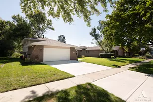 11226 S Deerpath Ln, Palos Hills, IL 60465 - Photo 41