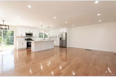 11226 S Deerpath Lane, Palos Hills, IL 60465 - Photo 7