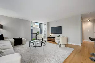 70 W Huron St, Chicago, IL 60654 - Photo 5