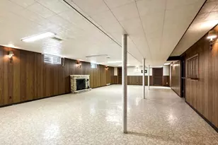 4567 N Oakview St, Chicago, IL 60656 - Photo 13