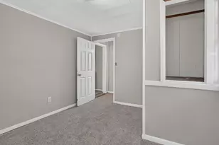 104 N Allin St, Bloomington, IL 61701 - Photo 21