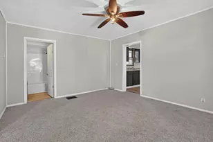 104 N Allin St, Bloomington, IL 61701 - Photo 13
