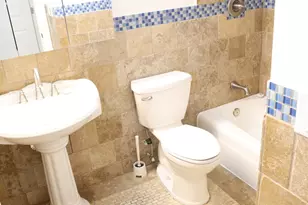 860 E Old Willow Rd, Prospect Heights, IL 60070 - Photo 11
