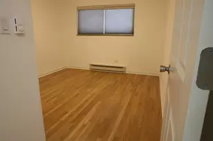 860 E Old Willow Rd, Prospect Heights, IL 60070 - Photo 5