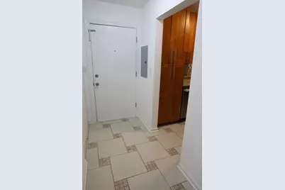860 E Old Willow Road #136, Prospect Heights, IL 60070 - Photo 15