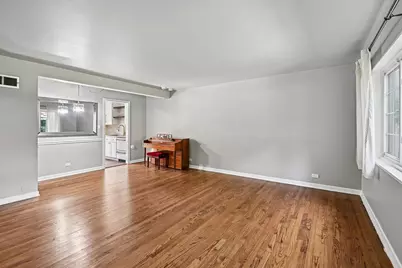 738 Dodge Avenue, Evanston, IL 60202 - Photo 3