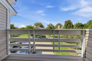 1243 Ranchview Ct, Buffalo Grove, IL 60089 - Photo 23