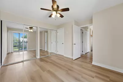1243 Ranch View Court, Buffalo Grove, IL 60089 - Photo 15