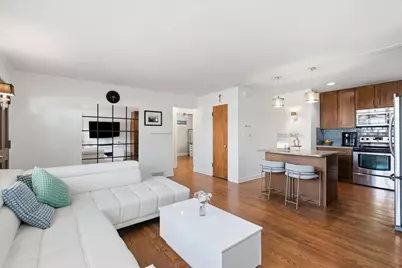 2037 E Touhy Avenue, Des Plaines, IL 60018 - Photo 3