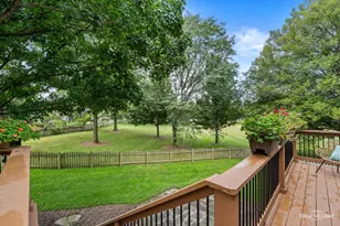 1143 Stuart Ct, Naperville, IL 60540 - Photo 35