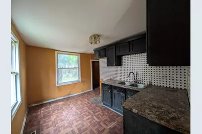 11833 S Harvard Avenue, Chicago, IL 60628 - Photo 5