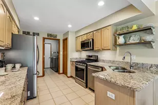 12216 Sumner St, Lemont, IL 60439 - Photo 13